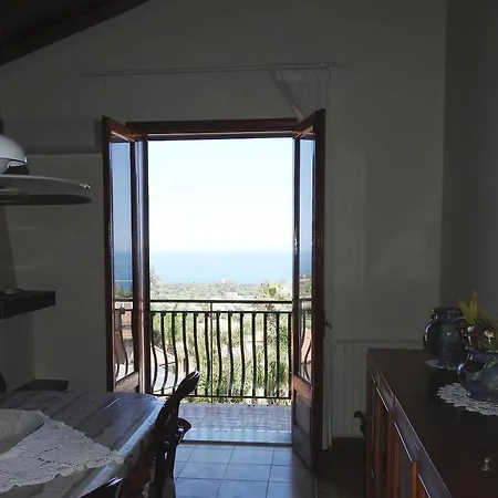 Mansarda Sul Mare Dei Ciclopi * Aci Trezza
